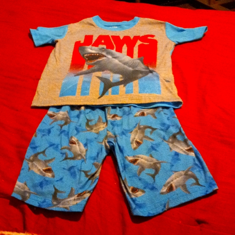 Boys 4-5 jaws summer pajamas